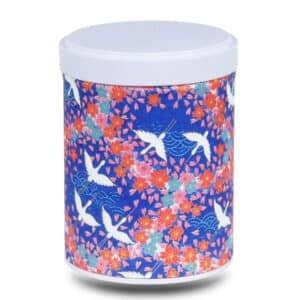 Scatola da tè in carta washi blu con fiori rosa e arancioni e gru bianche