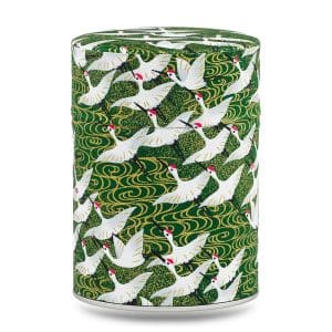 Boîte à thé artisanale Seicho 100 g, recouverte de papier washi vert décoré de grues blanches, couvercle assorti décoré.