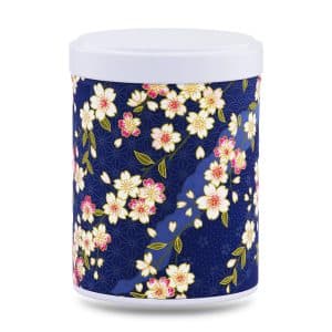 boîte à thé empilable Soshino 100 g washi bleu nuit motif sakura blancs et roses, couvercle blanc